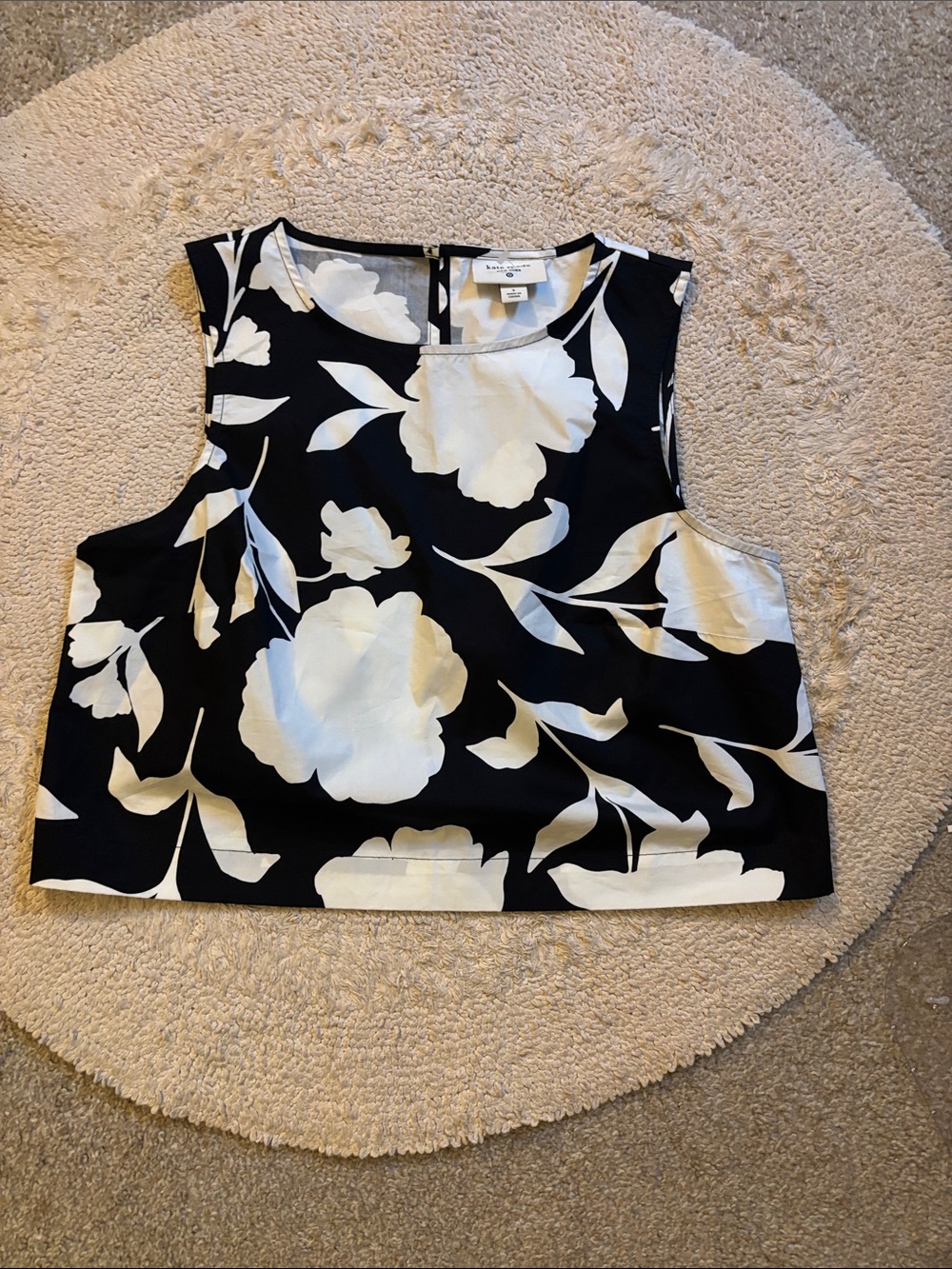Kate spade brand size s